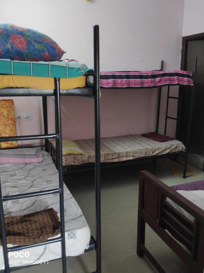 Valentine Hostel & Guest House Pondicherry Luaran gambar